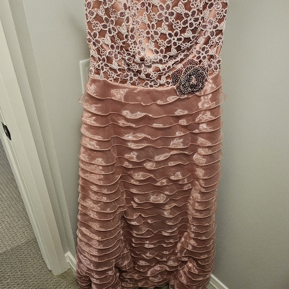 Prom dress - Picture 3 of 3